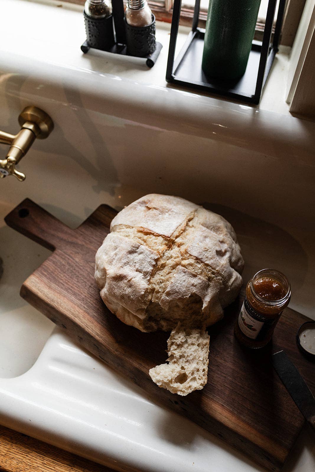 Wholesale The Live Edge Cutting Board for your store Faire