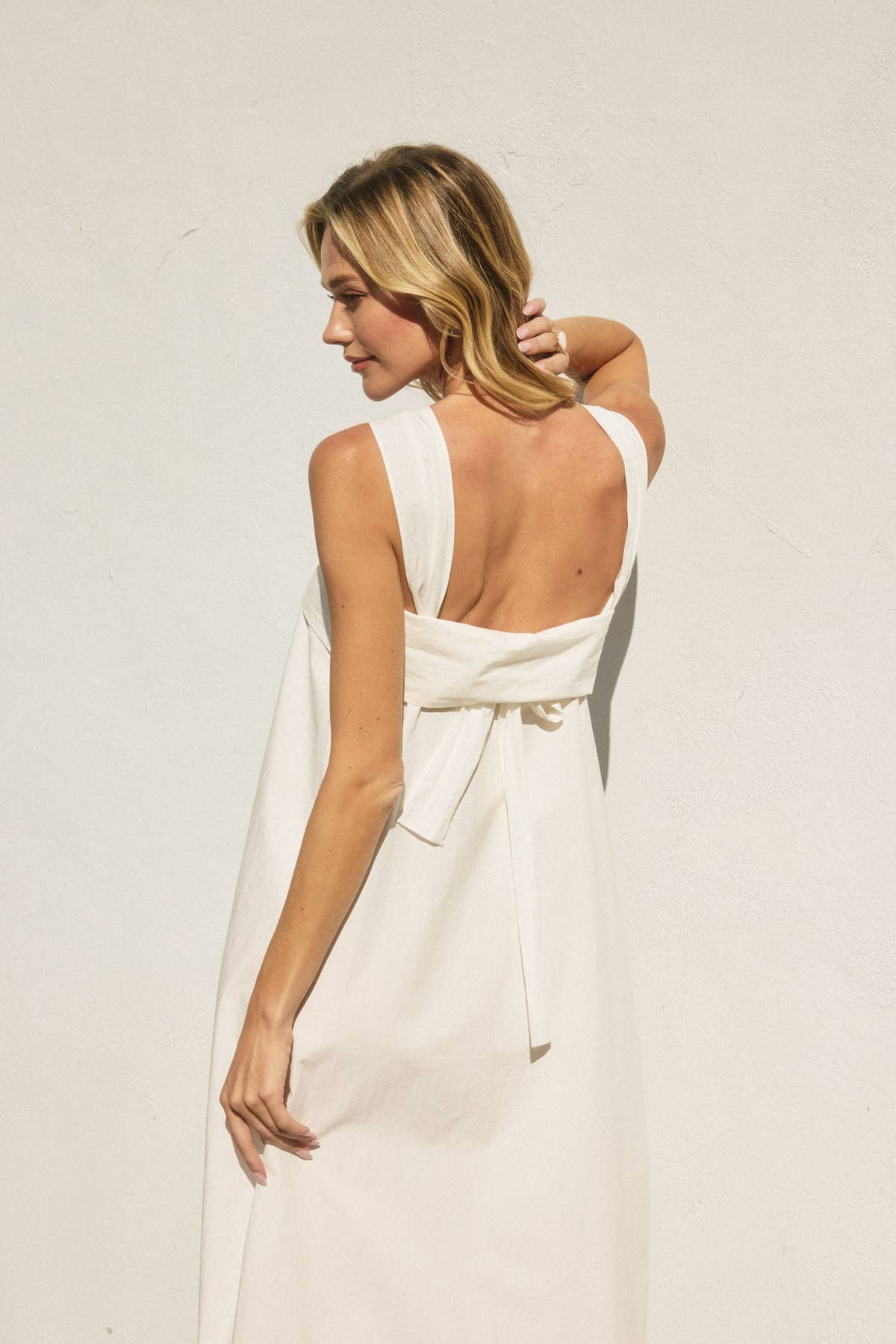 Dress Forum - Vendita all'ingrosso Vestito - Donna - Abito lungo in cotone con scollo all'americana (1)4