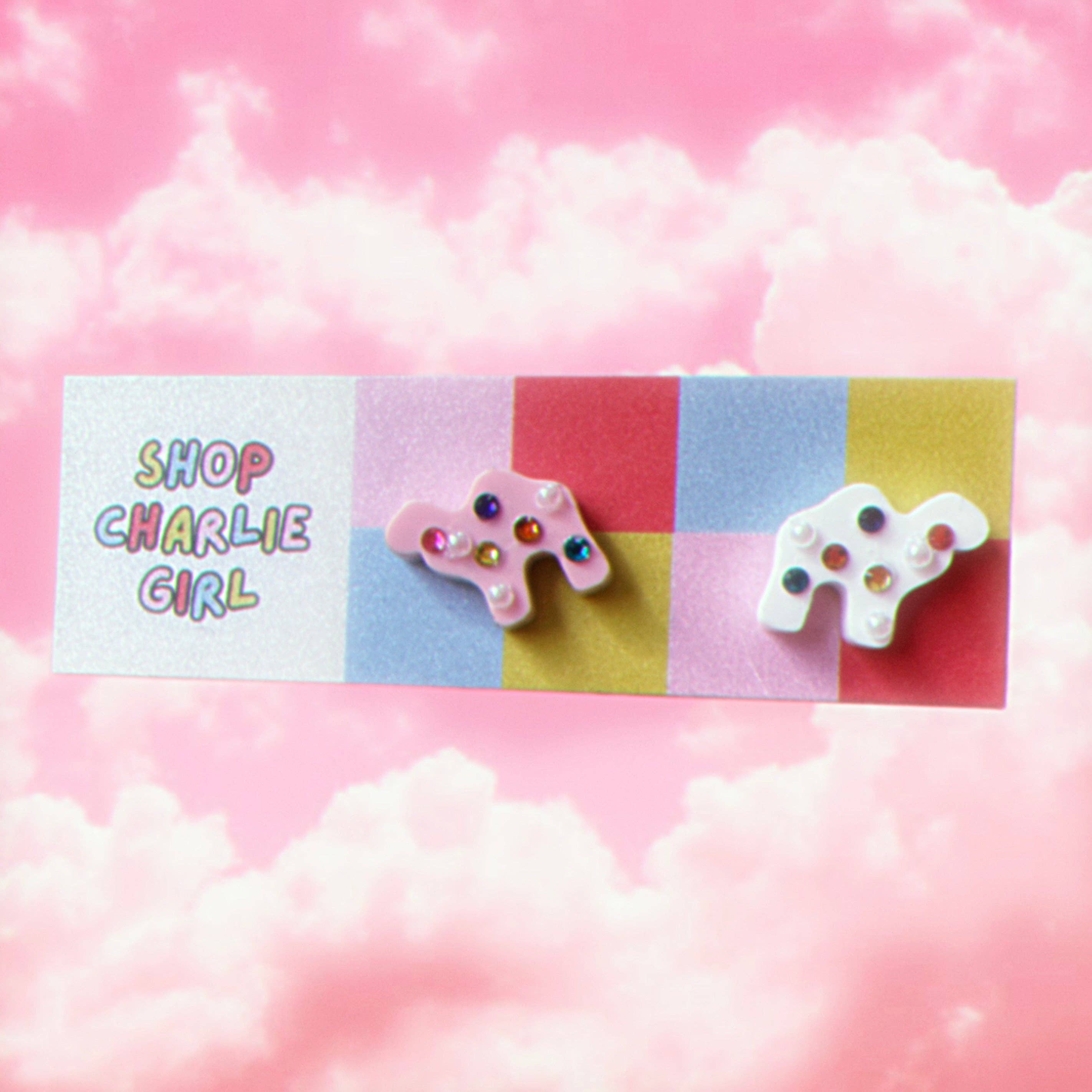 Shop Charlie Girl - Wholesale Stud/Post Earrings - Animal Cracker Acrylic Stud Earrings1