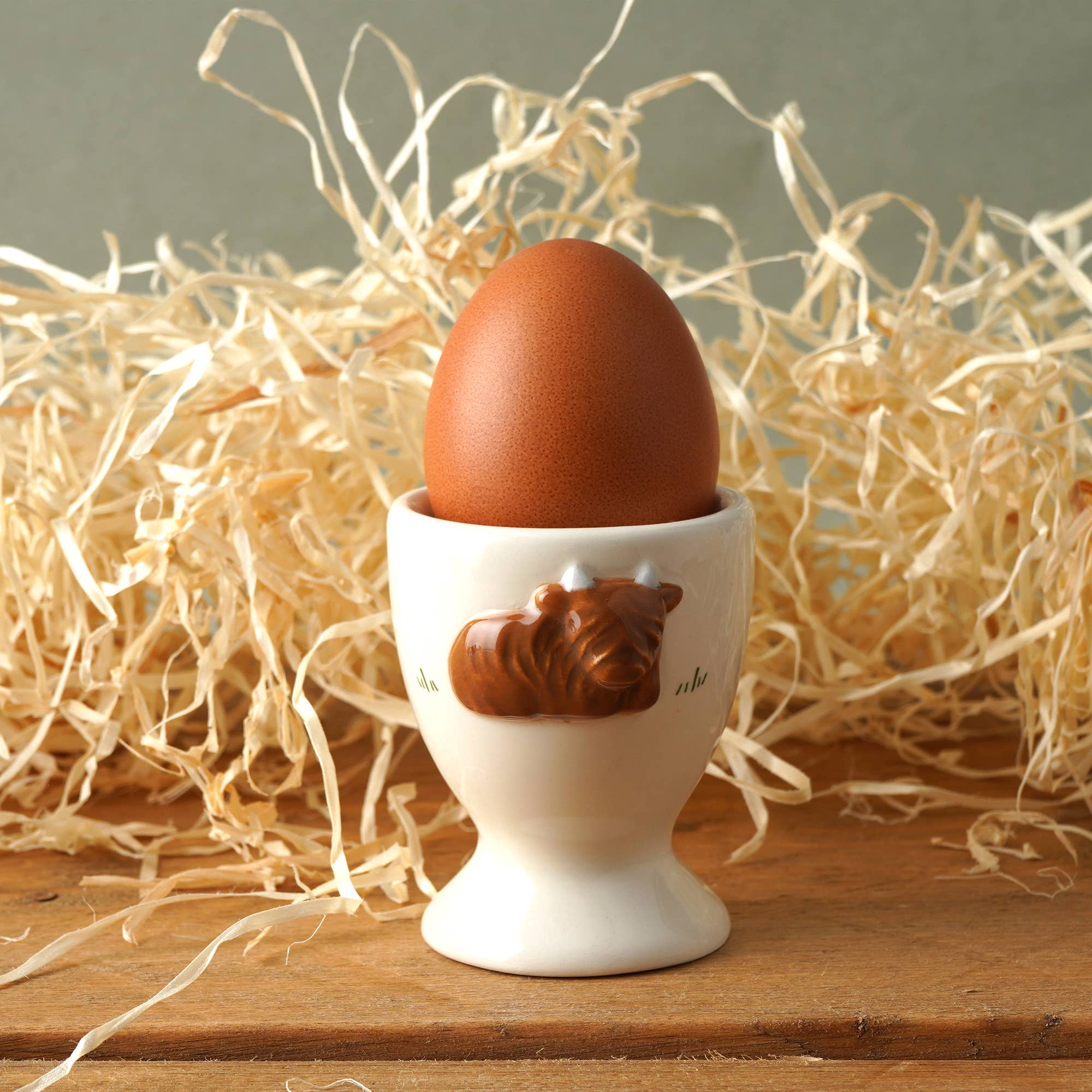 CGB Giftware – wholesale Egg cup/holder – Bramble Farm Highland Cow Egg Cup In Gift Box