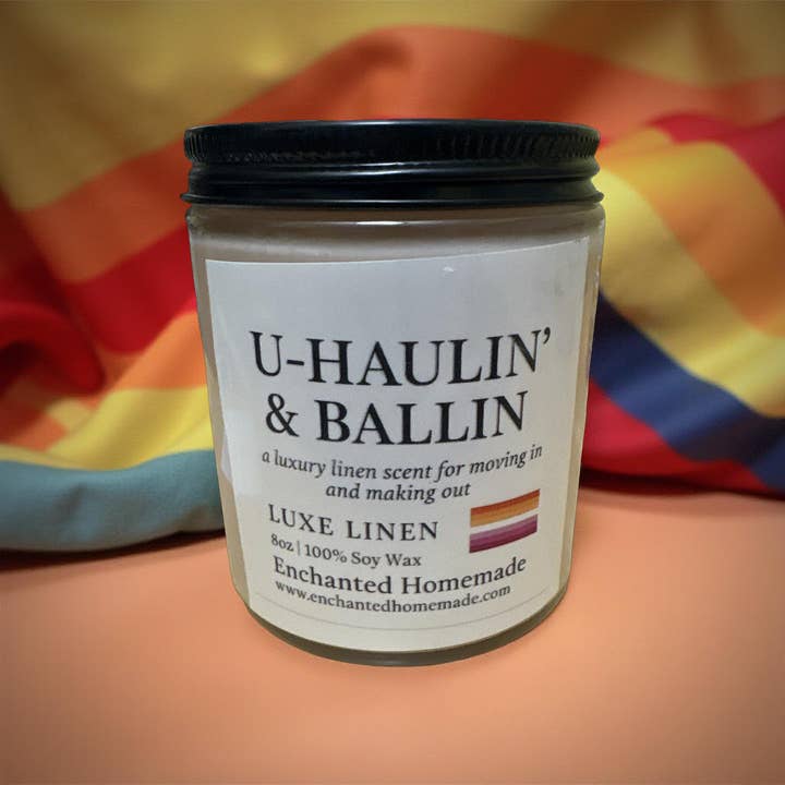 U-Haulin & Ballin pour la vente par Enchanted Homemade