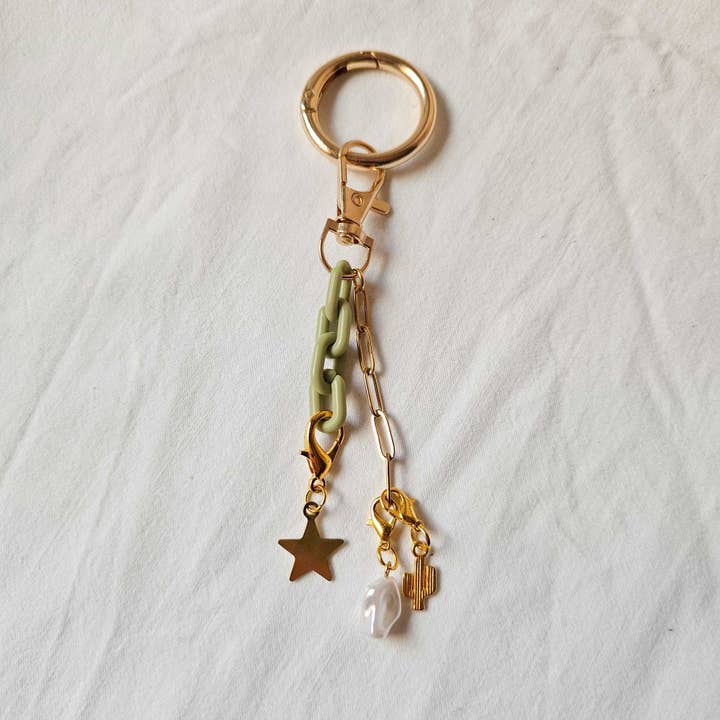 MKS America - Wholesale Keychain - Women's - Bohemia Acrylic link & Beads Chain Bag Charm Keychain20