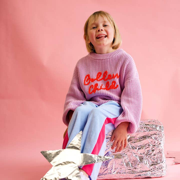 Signature en tricot Golden Child - Lilas & Orange pour la vente par Golden Child