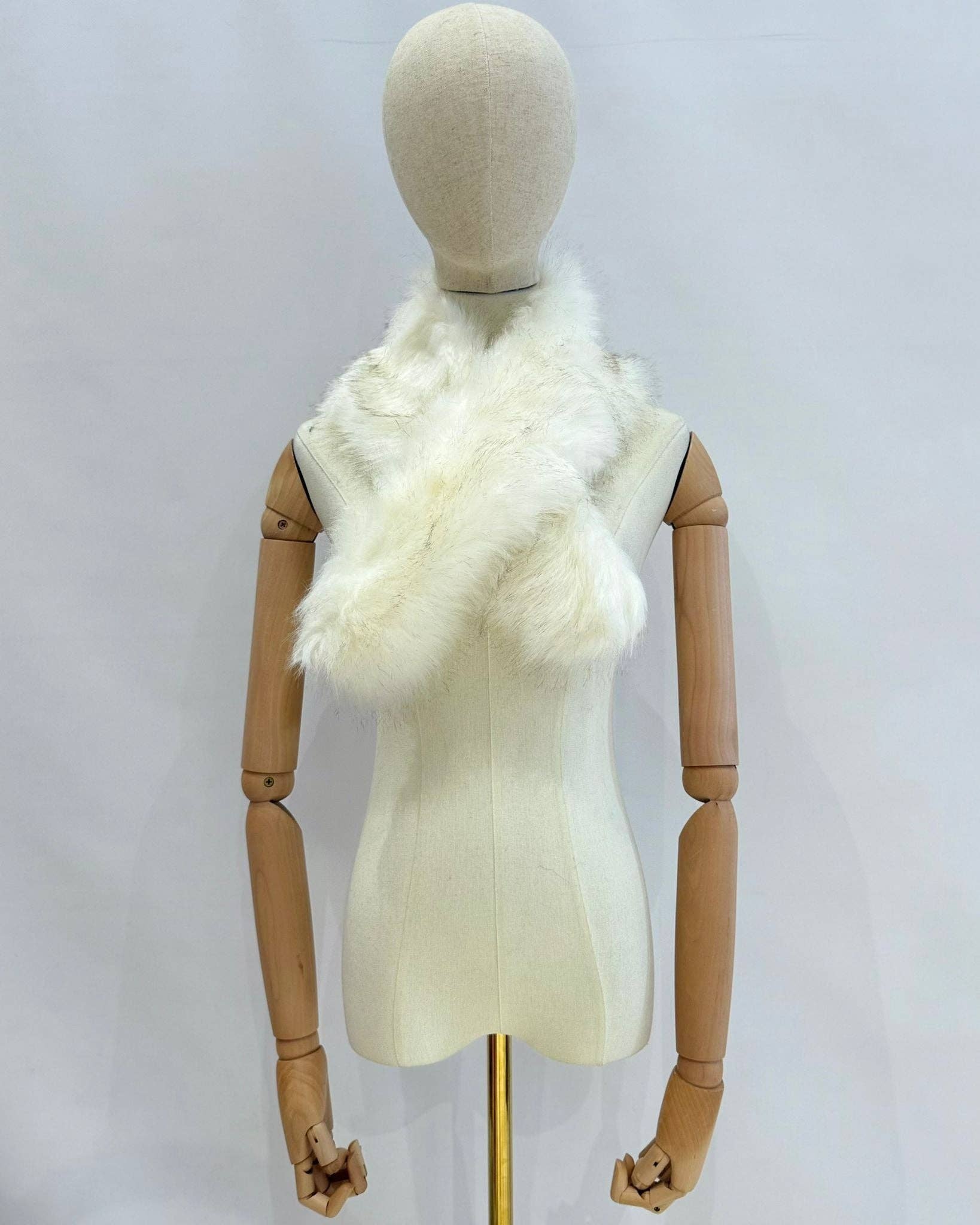 Invitadissimas - Wholesale Fur/Faux Fur Coat - Women's - FUR COLLAR 01033