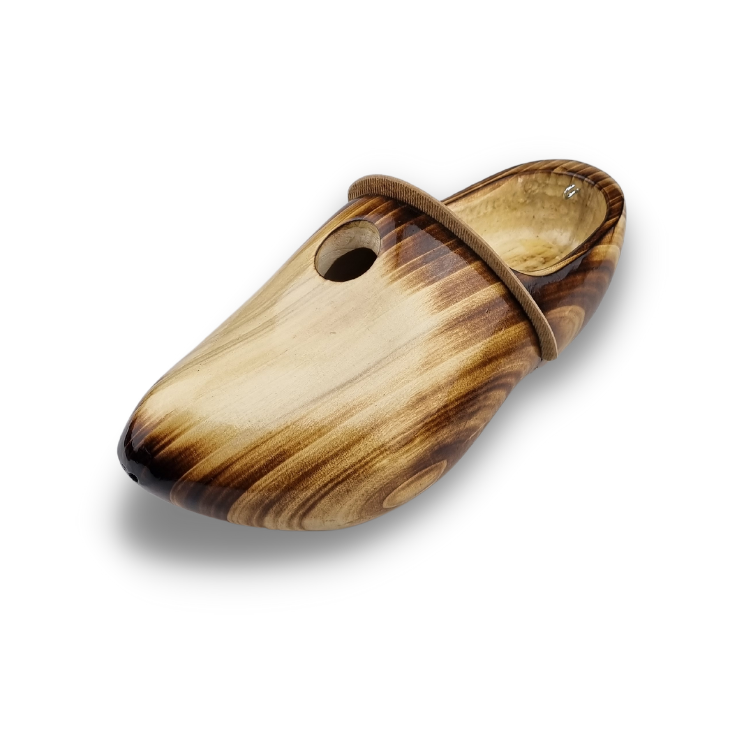 TRAAGOODS.COM - Wholesale Bird House - Clog Birdhouse (Lacquered + Burnt)2