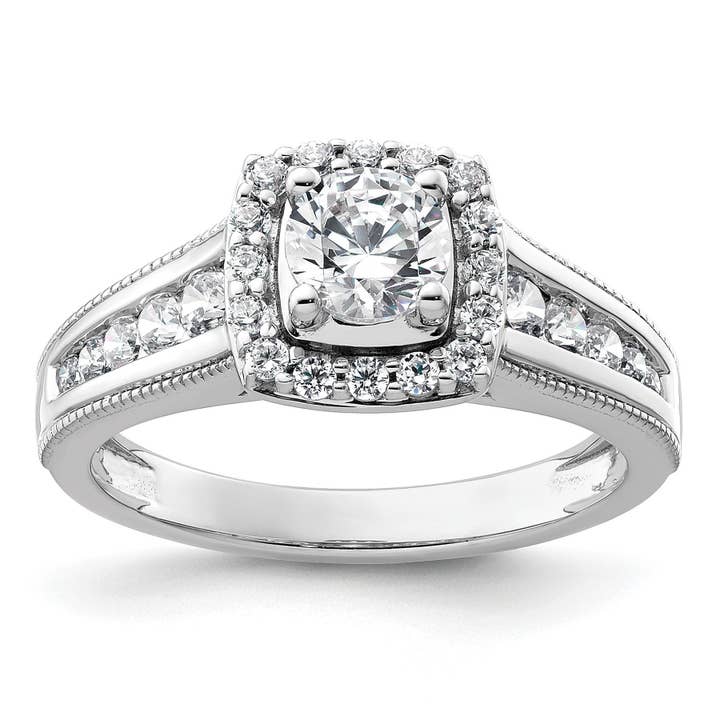 Bague de fiançailles halo en or blanc 14k avec diamant de laboratoire 1 ct pour la vente par Fine Diamond