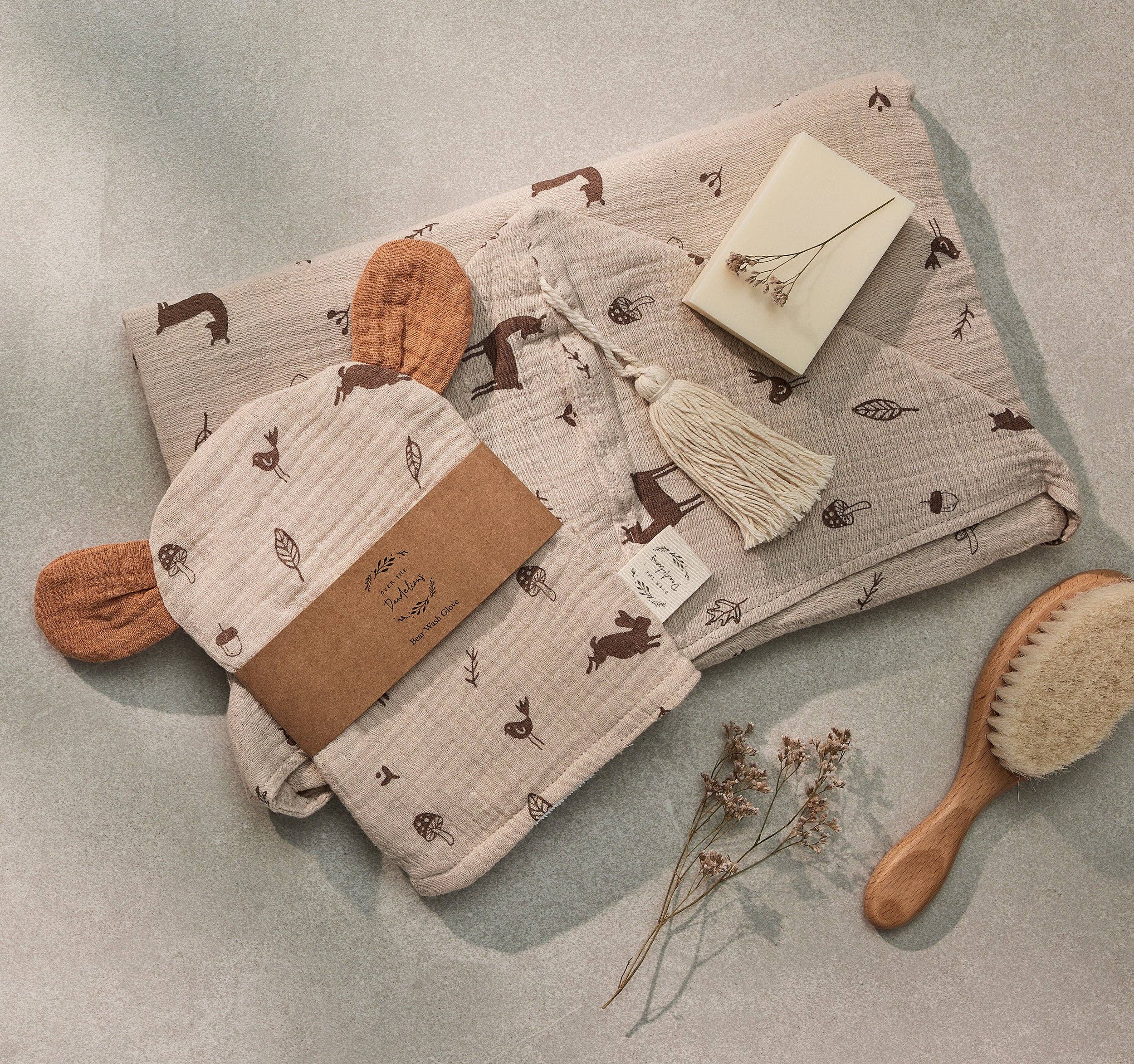 Over the Dandelions - Wholesale Wash Cloth - Kids & Baby - Bear Wash Glove Woodlands with Tangerine ears2