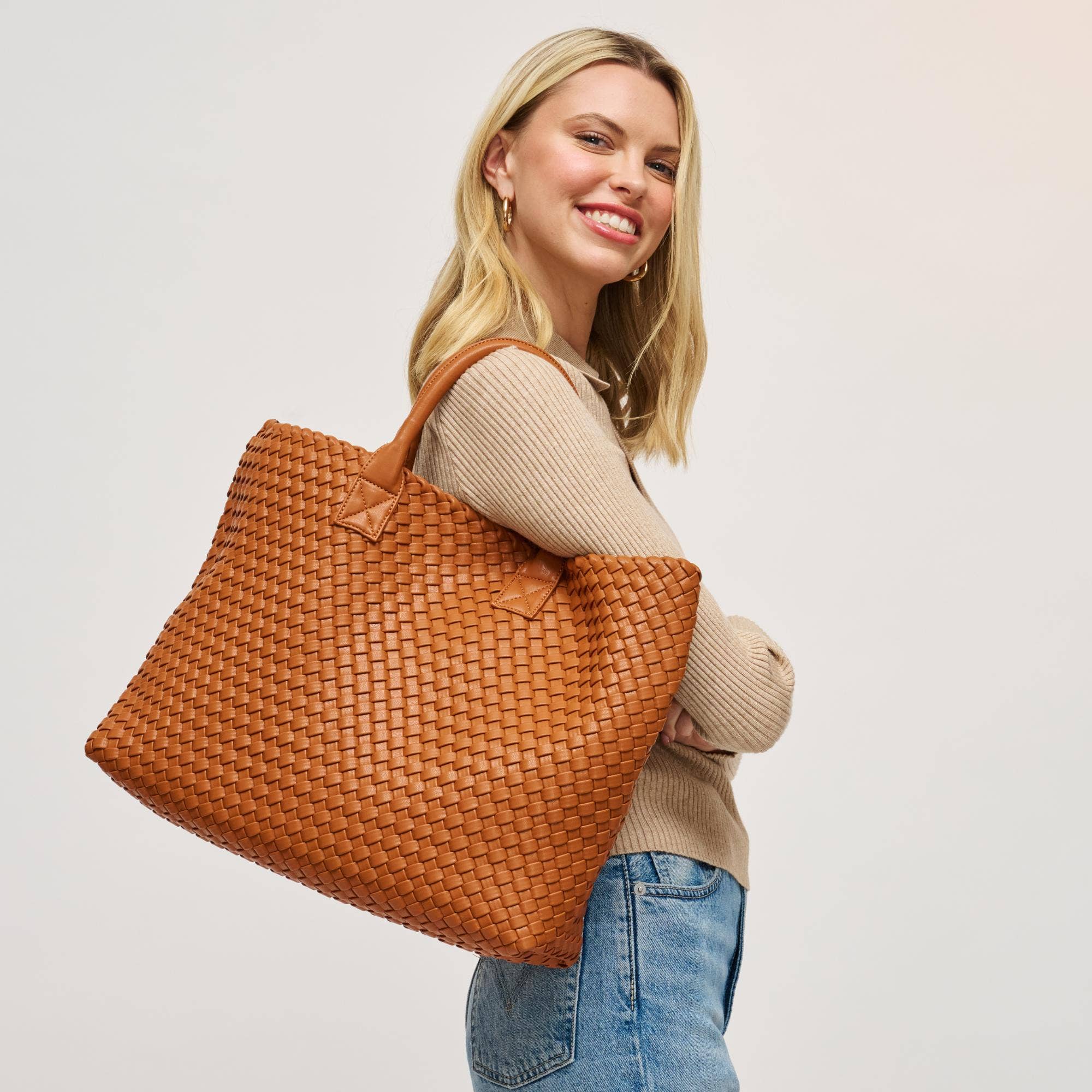 Urban Expressions - Wholesale Tote Bag - Women's - Ithaca Woven Vegan Leather Tote17