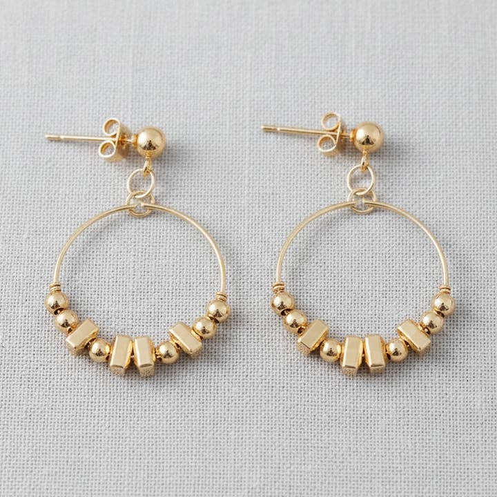 Zilveren geometrische ketting oorbellen met hanger voor wholesale door camilla dovey