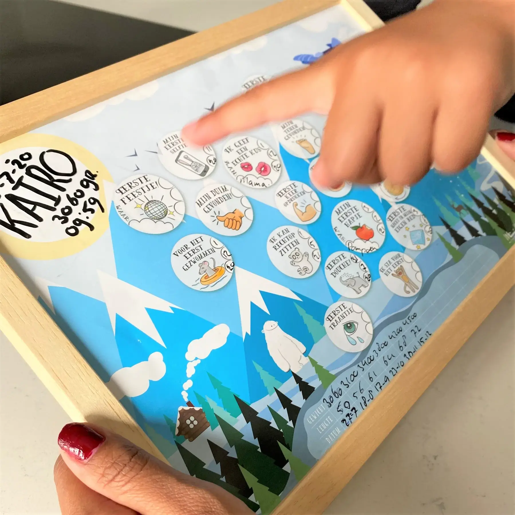 Mini Miles – wholesale Milestone art/keepsake – Child & baby – Milestone Scratch Poster A4 Mountain Blue (DUTCH)1