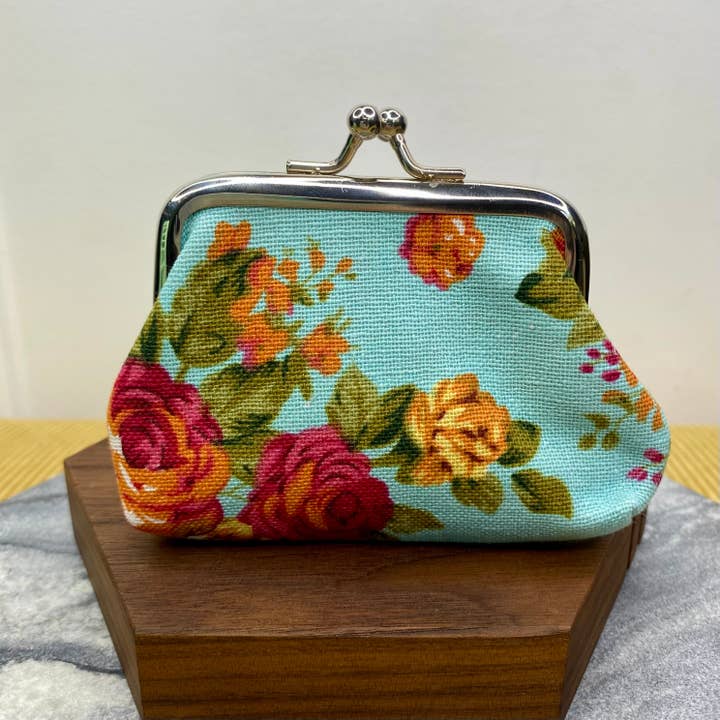 Hive Supply - Wholesale Coin Purse - Women's - Clamshell Coin Purse Wallet (Smaller) - Floral11