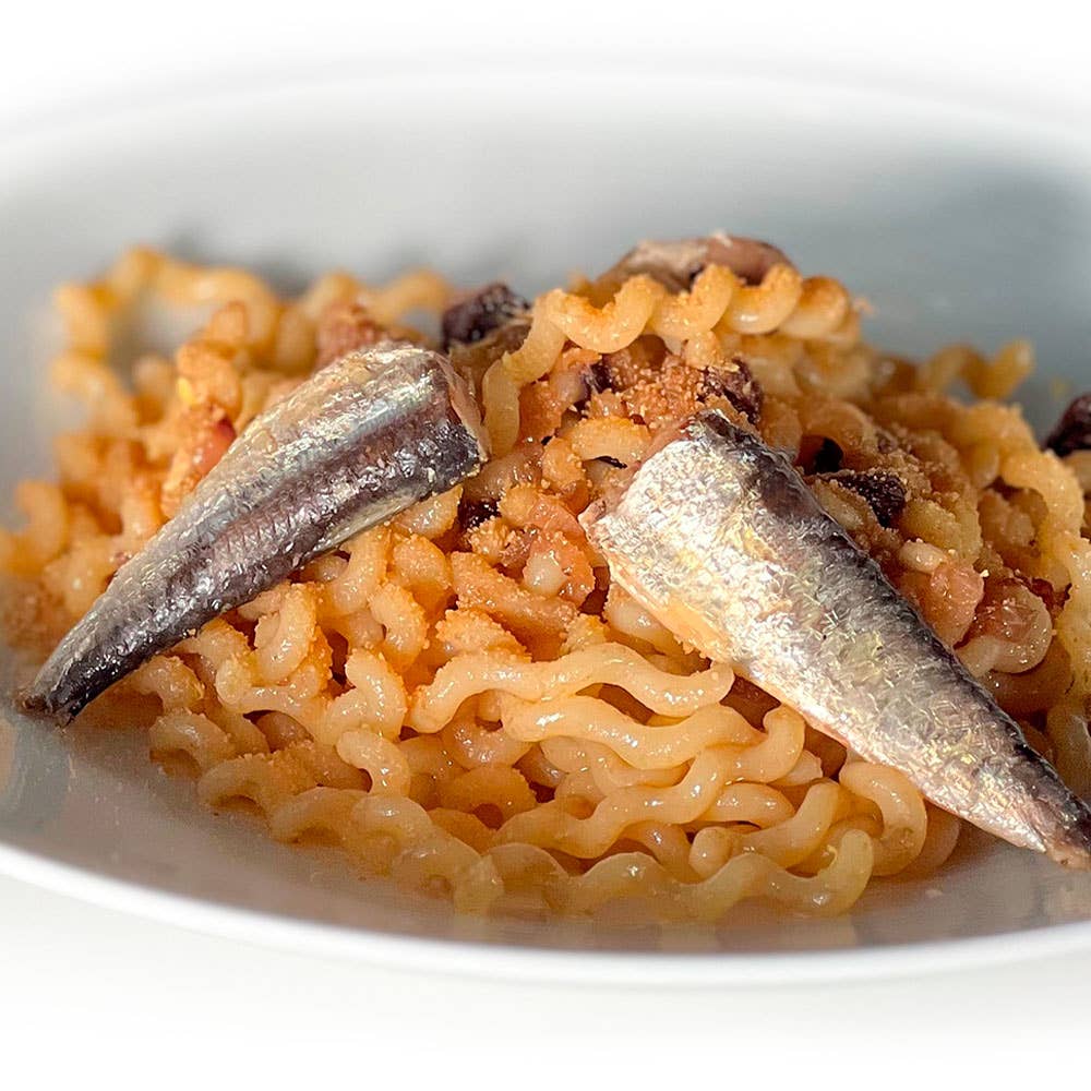 Conservas La Brújula - Wholesale Tinned Fish - Sardines In Spicy Olive Oil 12/16 RR125. LB1262