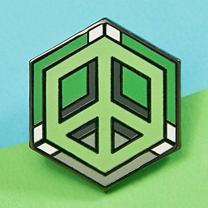 Aromantic Flag - Peace Cube Pin for wholesale by Proud Zebra