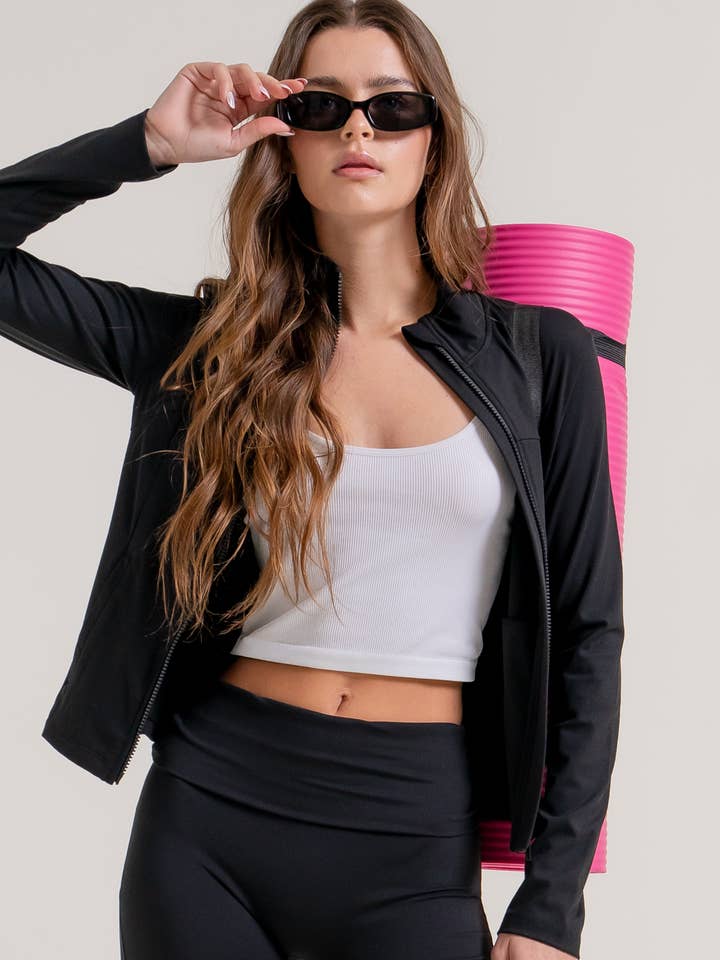 Active Basic | Active USA - Wholesale Athletic jacket – Women′s - Long Sleeve Mock Neck Seam Detail Workout Jacket0