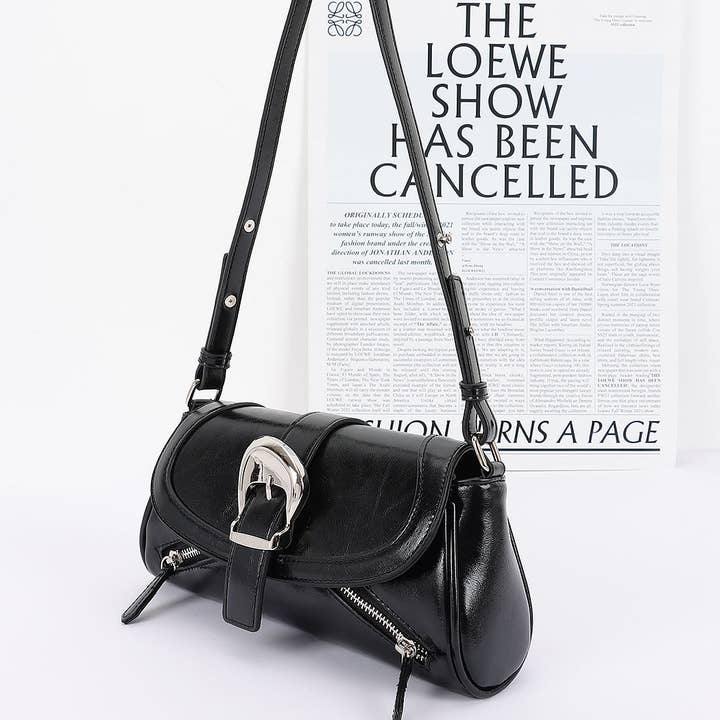 3AM BY H&D ACCESSORIES - Wholesale Crossbody Bag - Women's - Faux Leather Metal Buckle flap Bag