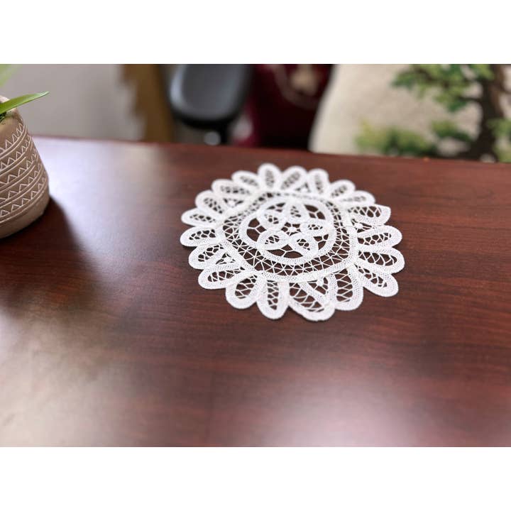 Peking Handicraft - Wholesale Doily - Annie's Treasures Doilies Round Shape1