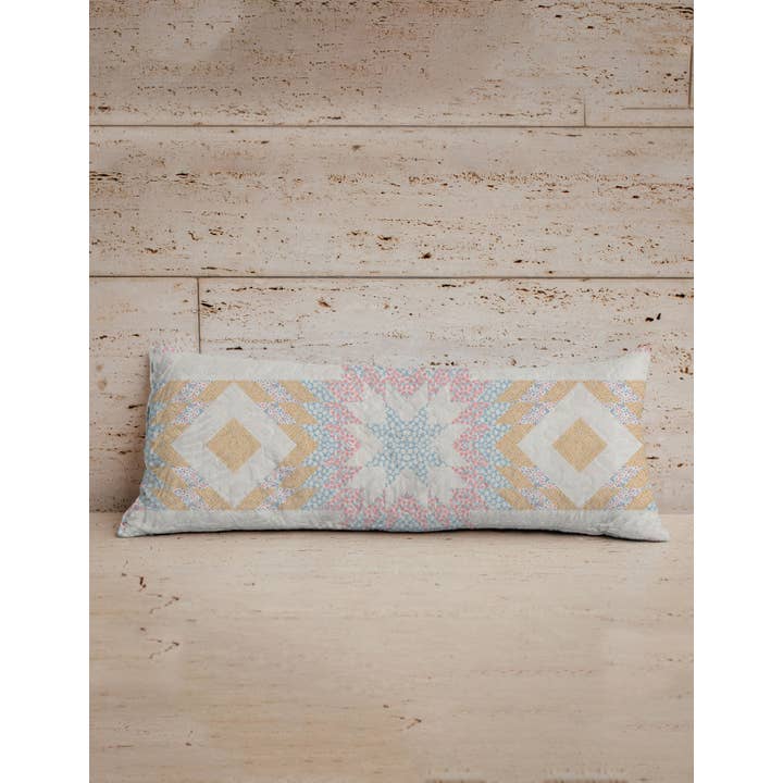 Cuscino Rettangolare Trapuntato Originale Adeline Patchwork 14" x 33" per la vendita all'ingrosso da parte di Ida Mae Home