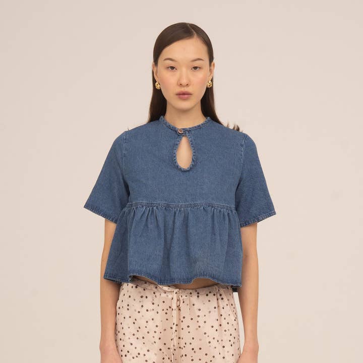 Top di jeans stellato per la vendita all'ingrosso da parte di CARMEN SAYS