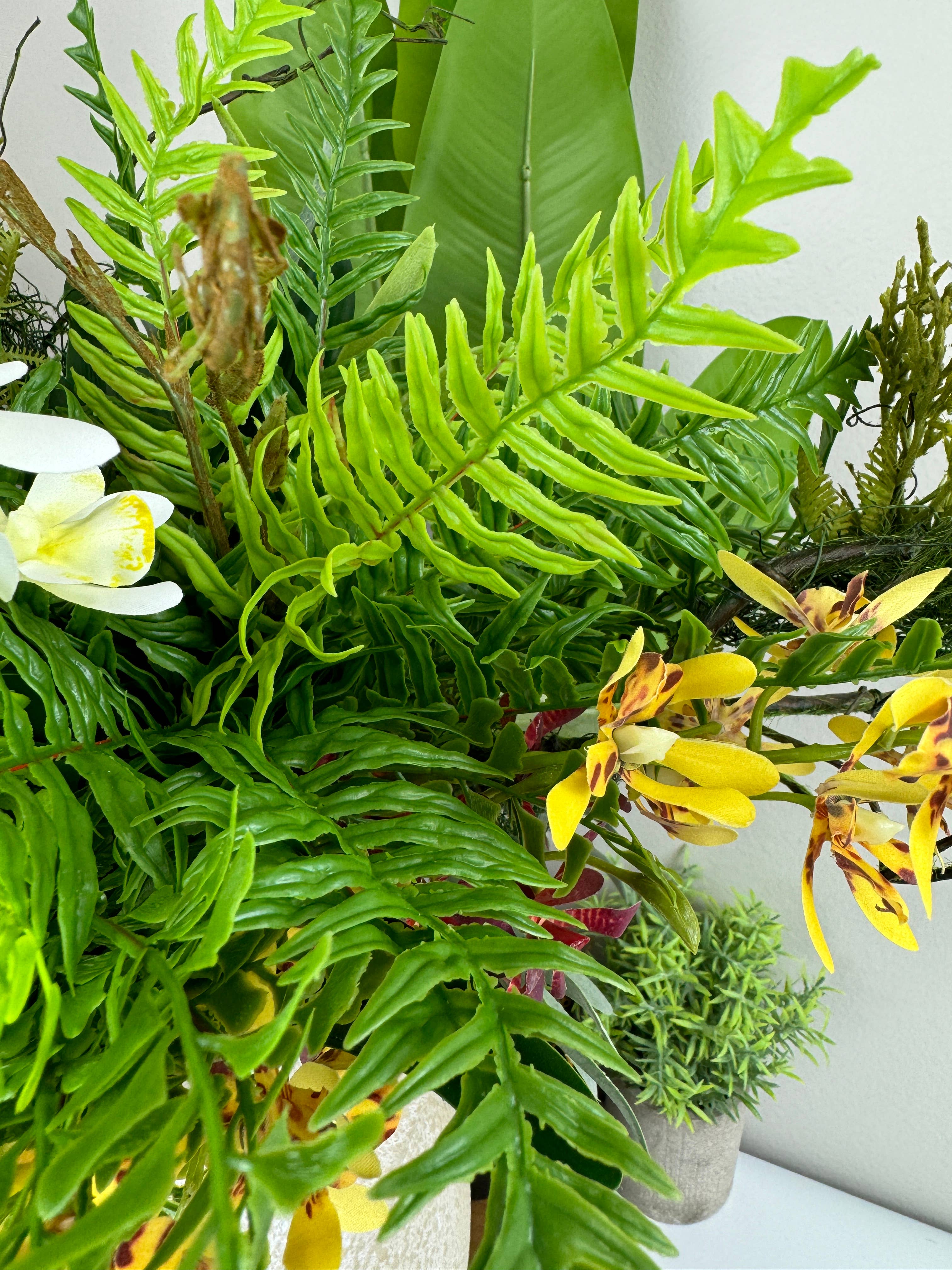 Angel Isabella – Großhandel Kunstpflanzen – Realistisch & Ultra-Weich-Touch-21 Blätter-Künstlicher Farnbusch6