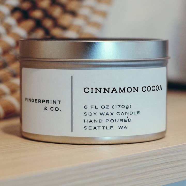 6oz kanel kakao soja ljus för wholesale av Fingerprint & Co
