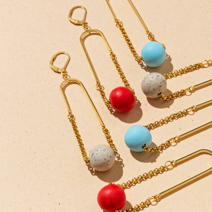 La Tusa - Wholesale Dangle Earrings - ARC MONO | SAND4