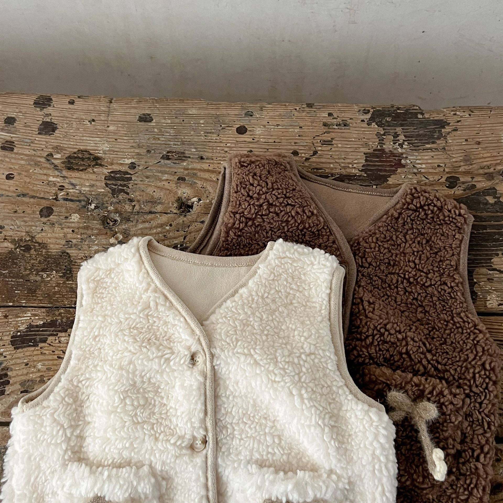MyKids-USA® – Engroshandel Cardigan - Baby – Tykt strikket cardigan til babypige med to lommer3