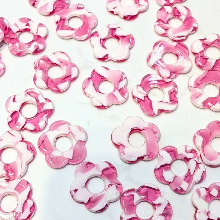 LOLO & YAYA – wholesale Emergency response charm – Flower pendant 2cm, 1.5O euros / u20