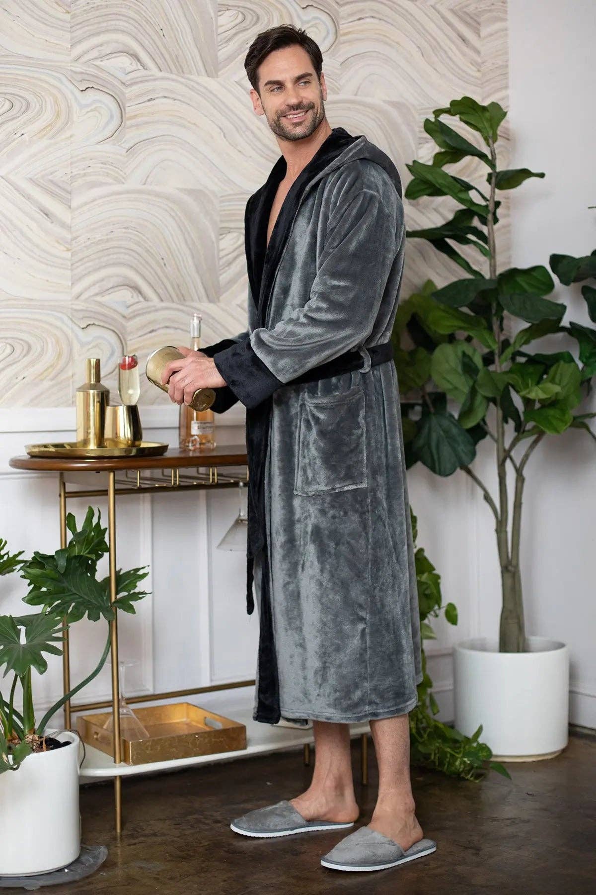 Lotus Linen – Großhandel Bademantel – Herren – Herrenbademantel mit Kapuze – Ultra-weicher Plüschkomfort für den Alltag19