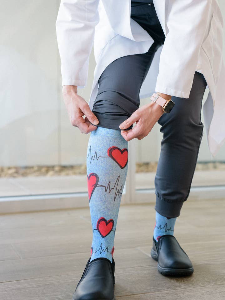 Crazy Compression - Wholesale Socks - Unisex - Black OTC Compression Socks (Standard & Extra Wide)4