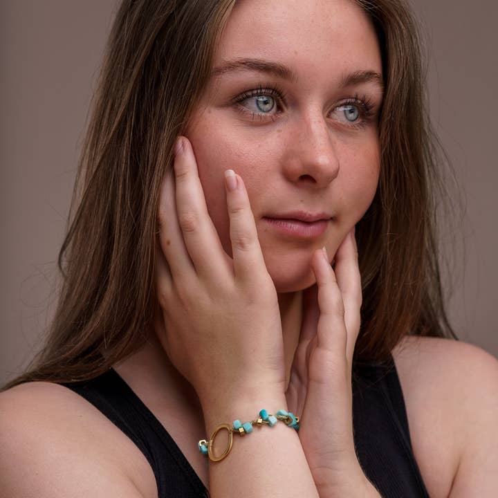 Pretty Pink Eco-Jewellery – wholesale Beaded bracelet – Dainty Tagua Bracelet7