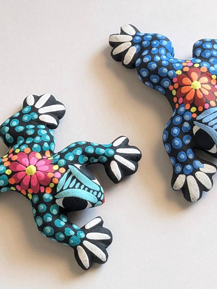 Mini Clay Frogs for wholesale by Camino TX