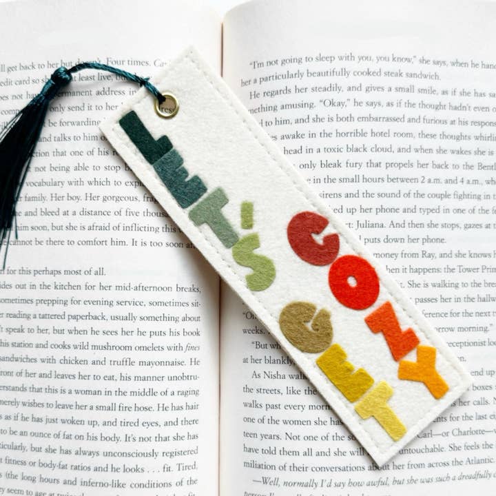 Marque-page "Rendons-nous confortables" pour la vente par Milo & Mollie