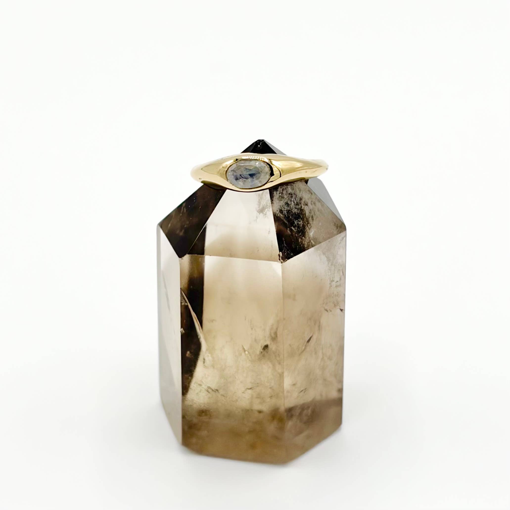 Baizaar - Wholesale Ring met een steen/solitaire ring - Eenvoudige Messing Maansteen Zegelring0