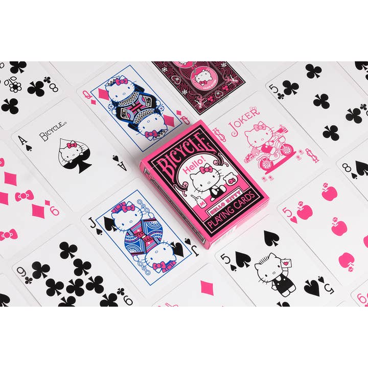 Cartamundi UK – wholesale Playing cards – Bicycle® Hello Kitty Black Pink Playing Cards2