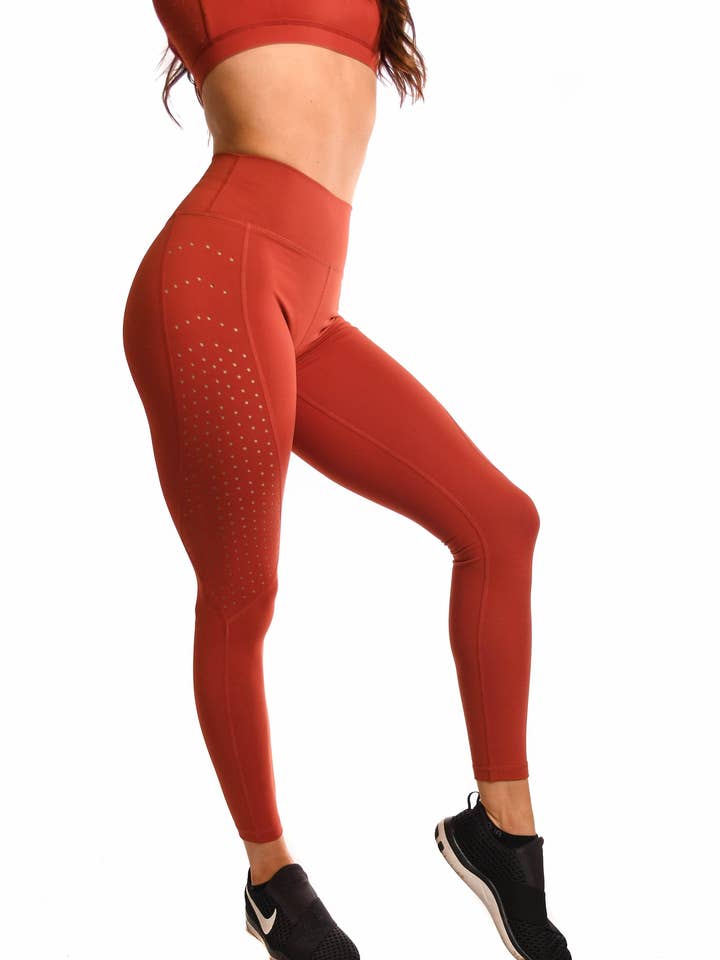 Legging Radiate Resilient pour la vente par Til You Collapse