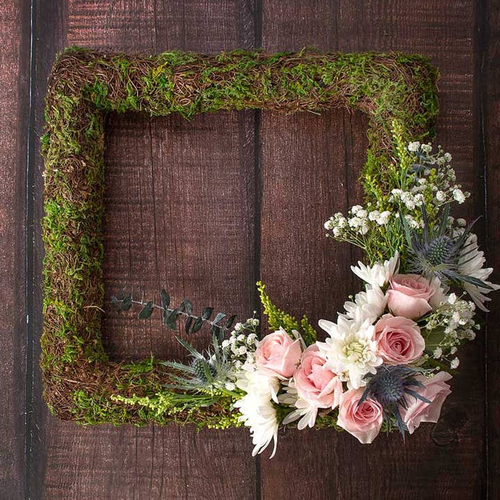 SuperMoss - Wholesale Wreath - Woodland Wicker Wreath, Square 18in1