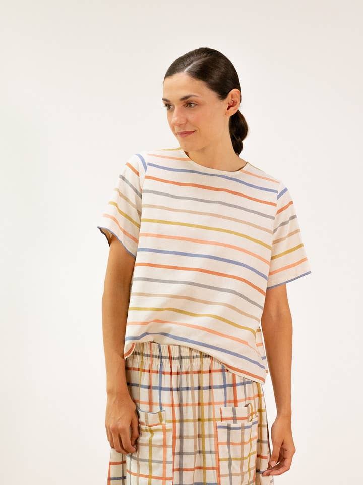 Striped blouse for wholesale by PAN Producto Básico