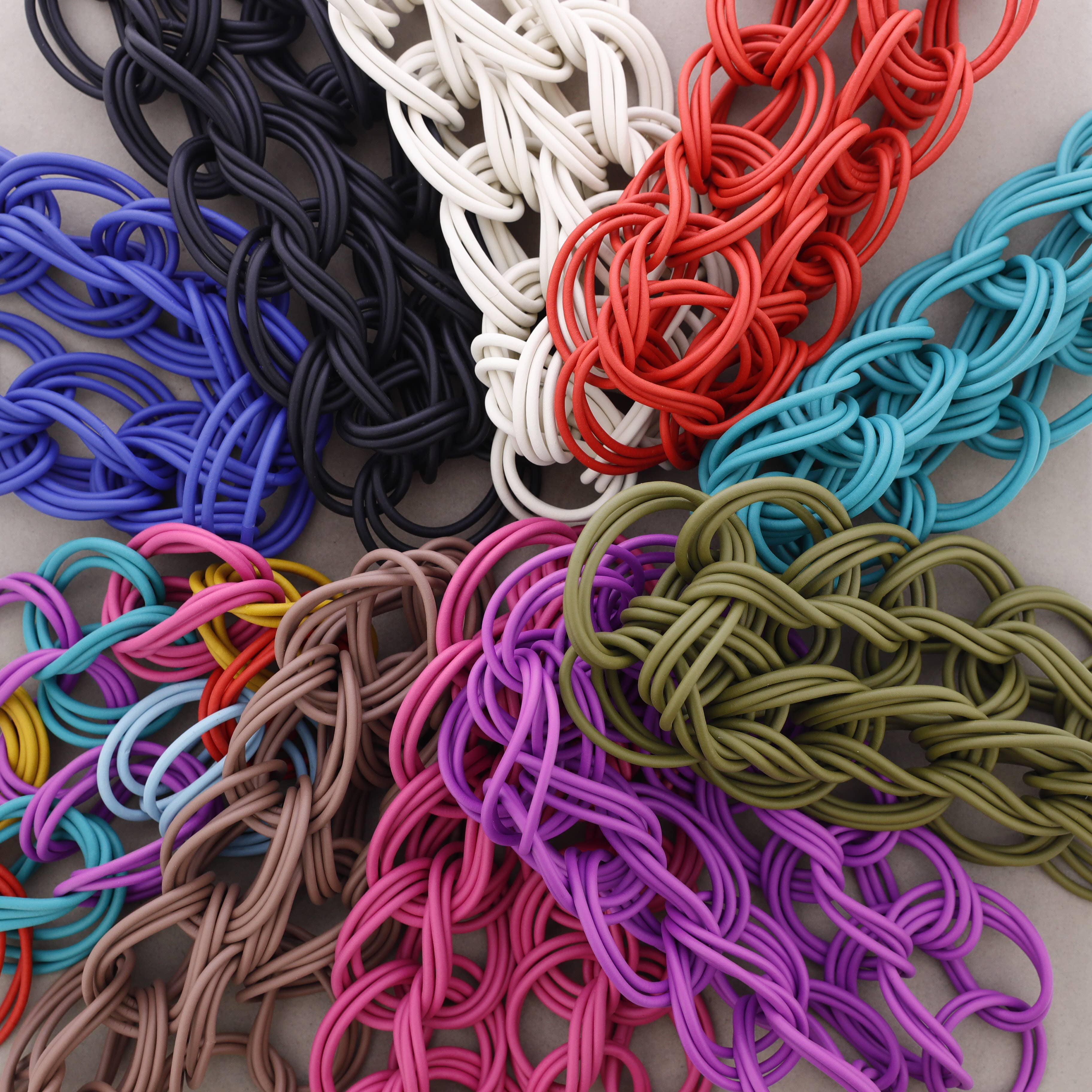 Sonata - Wholesale Snap Jewelry - Rubber Link Choker10