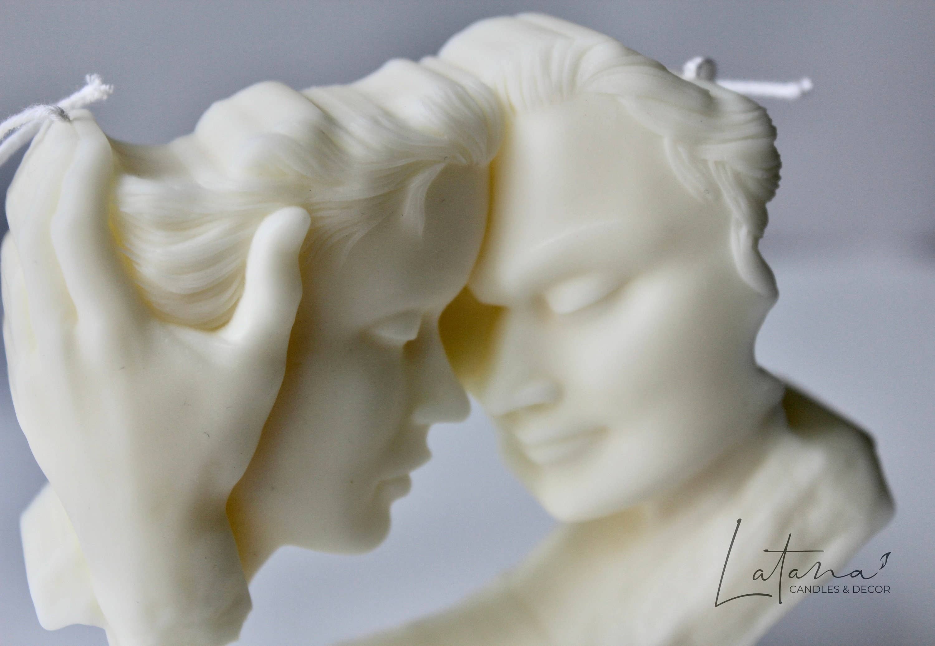 Latana Candles – wholesale Novelty candle – Love Candle | Couple Candle | Valentine Candle3