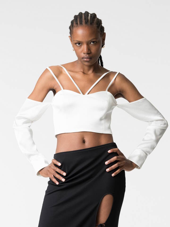 DIVALO Transylvania - Wholesale Blouse - Women's - Lille short top