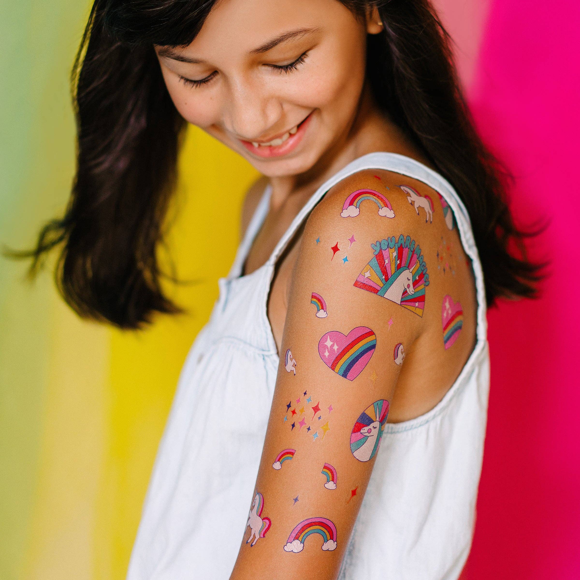 Tattly - Vente Tatouages temporaires - Feuilles de tatouage Rainbow Unicorns1
