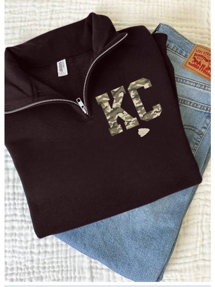 Country Charm Wholesale - Wholesale Sweatshirt - Women's - Camo KC | Quarter Zip1