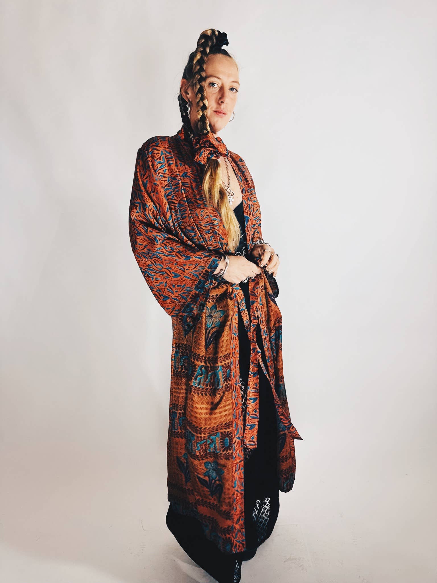 Vagabond Ibiza - Wholesale Kimono - Women's - The Kardash Kimono Long – Up-cycled Vintage Sari Kimono 15