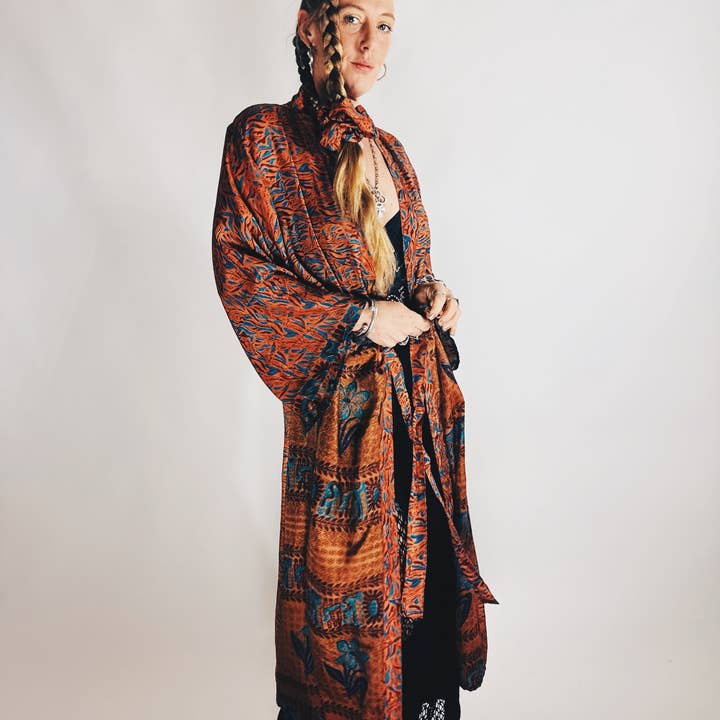 Vagabond Ibiza - Wholesale Kimono - Women's - The Kardash Kimono Long – Up-cycled Vintage Sari Kimono 15