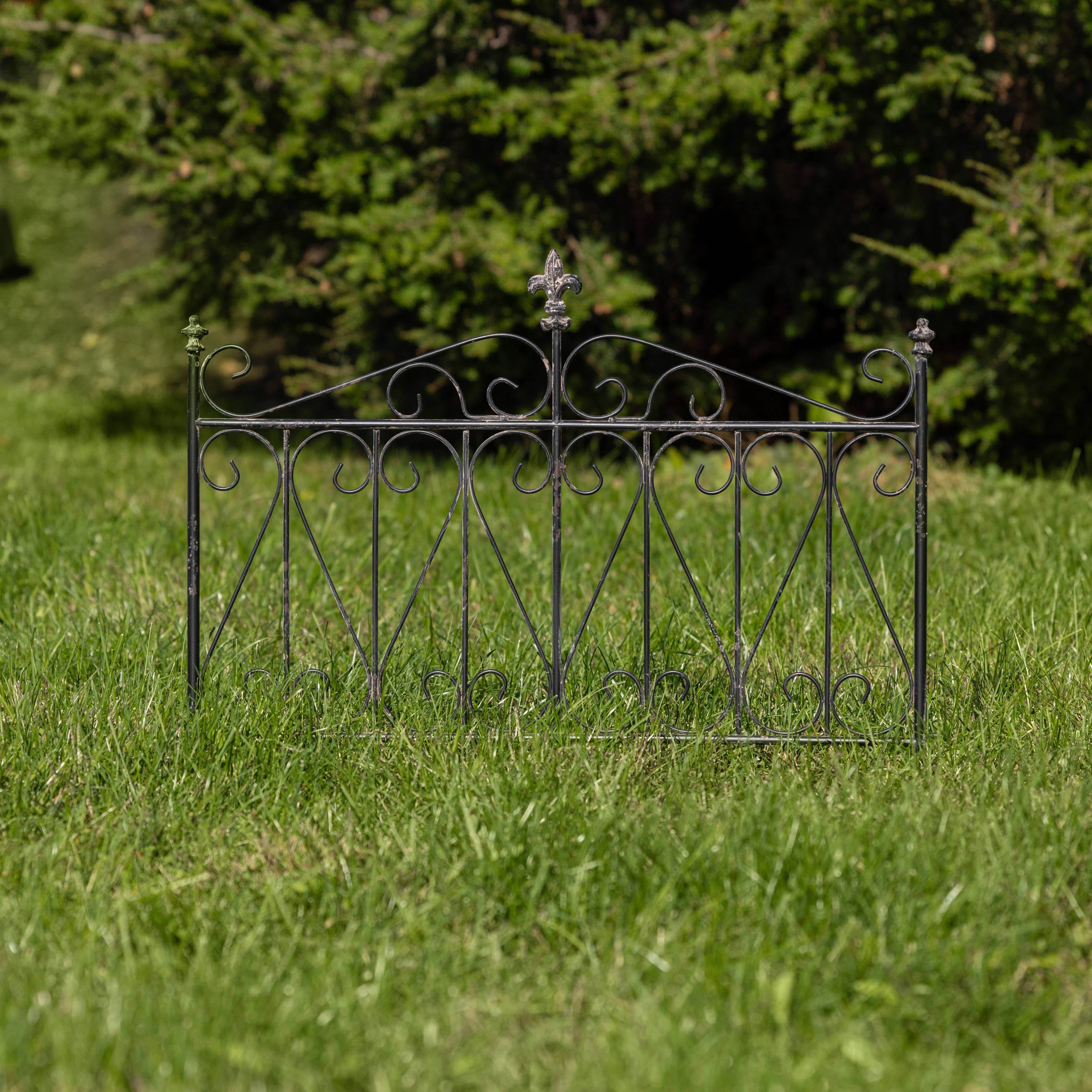 Ragon House - Wholesale Outdoor Ornament/Decor - 25.5" AGED BLACK GARDEN GATE2