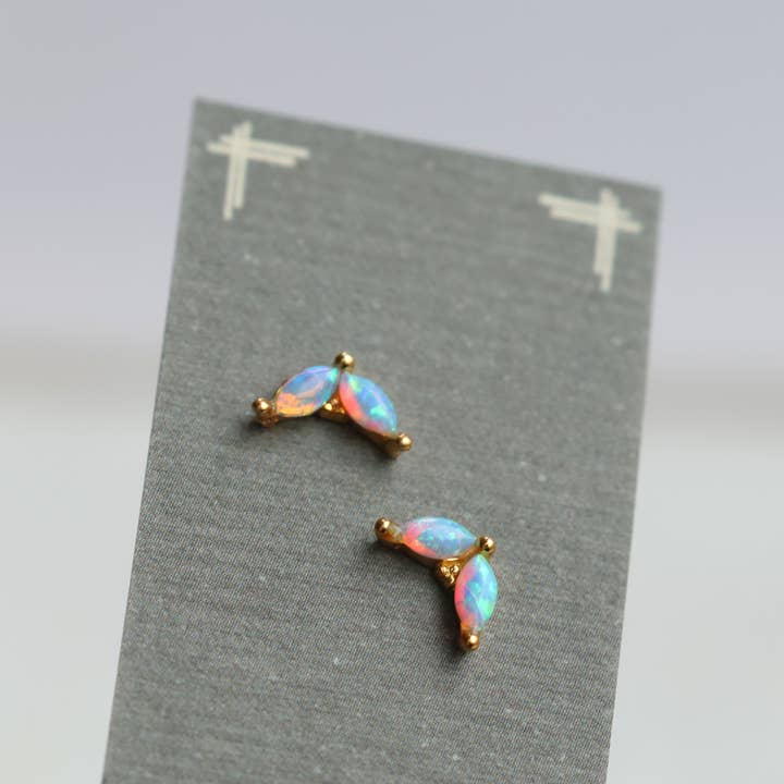 Silk Purse, Sow's Ear - Venta al por mayor Pendientes de botón/aretes de poste - Pendientes de Estudio con Pétalos de Loto de Ópalo2