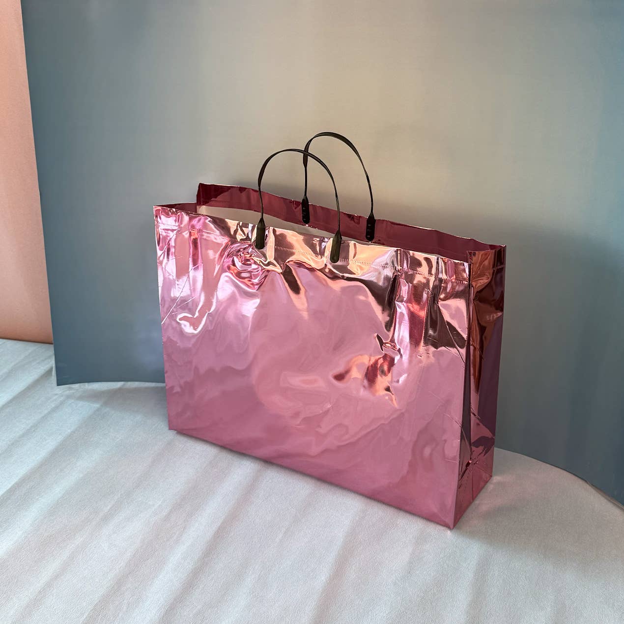 ByHome - Wholesale Gift Bag - 24pc, Rose Red Pink Laser Iridescent reflective PVC gift Bag9