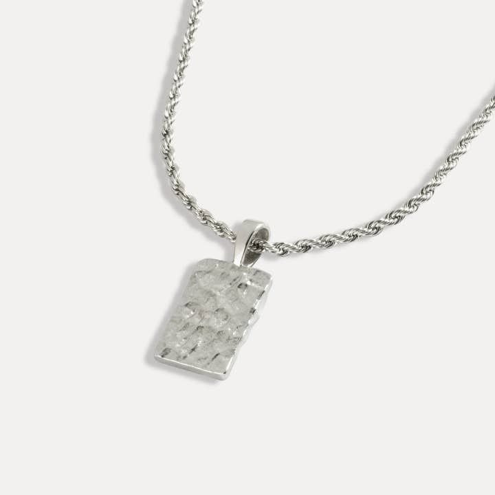 Hamret Vedhæng - Sølv for engroshandel hos Twistedpendant