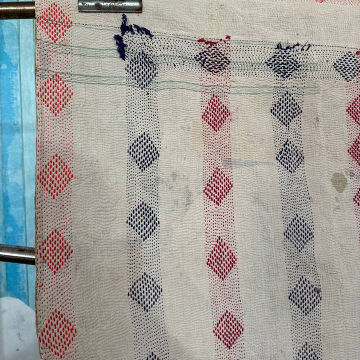 bhavnas boutique - Wholesale Quilt - Off White Color Cotton Kantha Stitch Quilt Vintage Bed Throw2