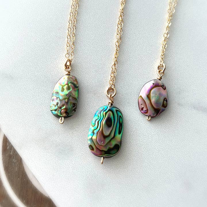 Abalone halsketting, 14-karaats goudgevulde abalone-hanger voor wholesale door Blue Soul Designs